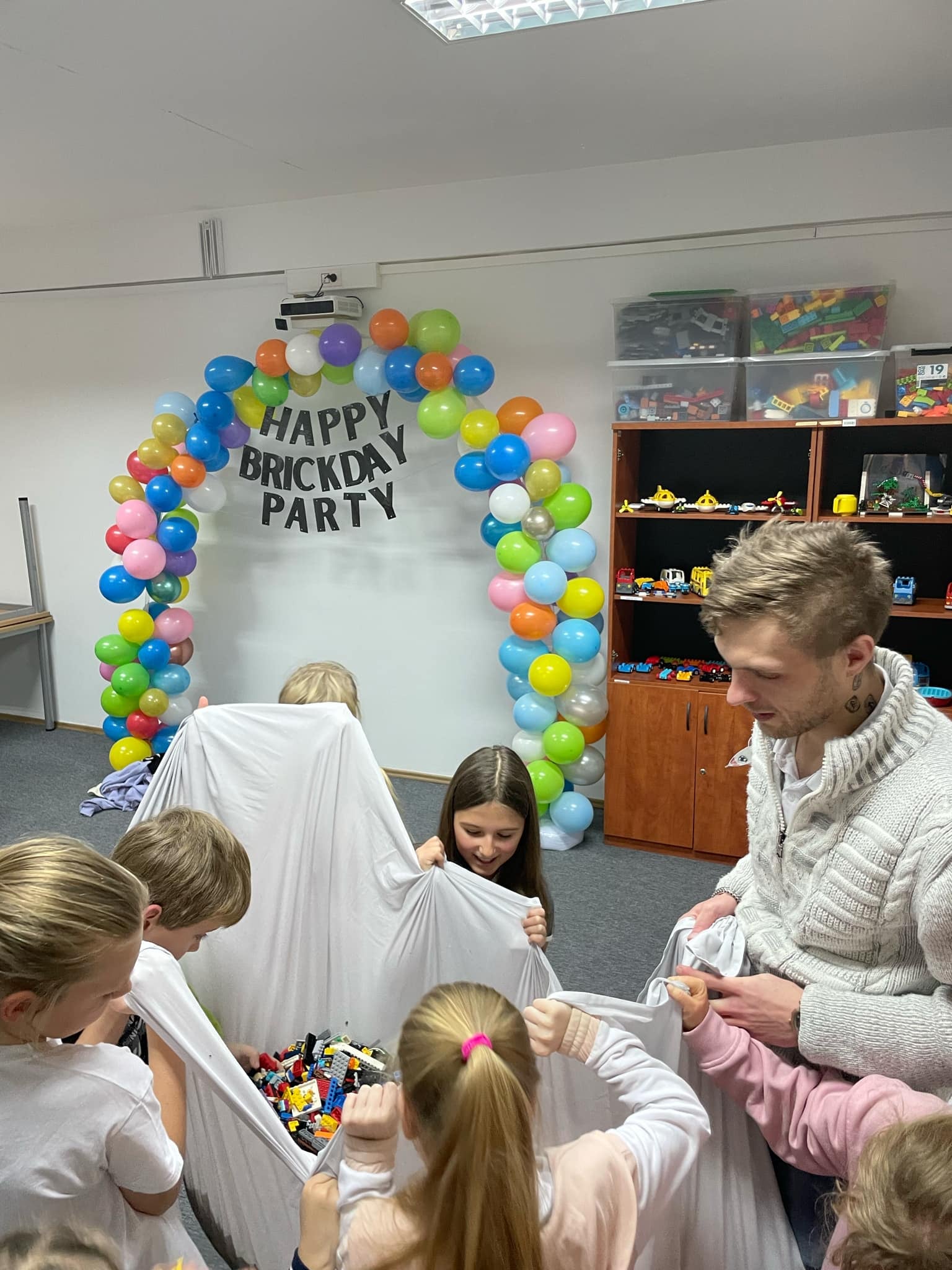 Akademia Bajtla, zajęcia dla dzieci, zajęcia dodatkowe, Dąbrowa Górnicza, dzieci, warsztaty dla dzieci, zajęcia dla 3 latka, zajęcia pozalekcyjne, zajęcia dodatkowe, Dąbrowa Górnicza, klocki lego dąbrowa górnicza
