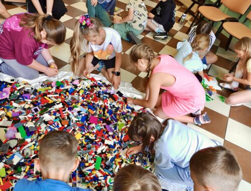 Akademia Bajtla, Zajęcia z klockami, Zajęcia z klockami Dąbrowa Górnicza, zajęcia dla szkół, zajęcia dla przedszkoli, zajęcia dodatkowe Dąbrowa Górnicza, zajęcia dla grup szkolnych, zajęcia z klockami dla dzieci, zajęcia z klockami Dąbrowa Górnicza, zajęcia z klockami Śląsk, zajęcia z klockami slask, zajęcia z klockami dla szkół, atrakcje dla dzieci, atrakcje dla dzieci dąbrowa górnicza,